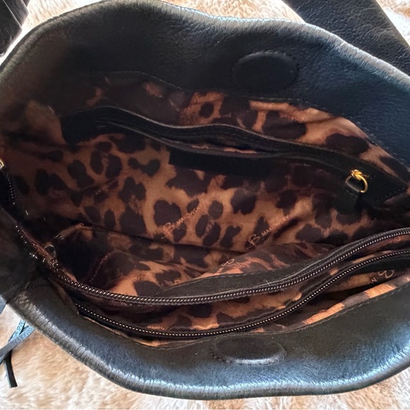 B. Makowsky leather hobo shoulder bag with gold hardware and lace-up - Picture 4 of 11